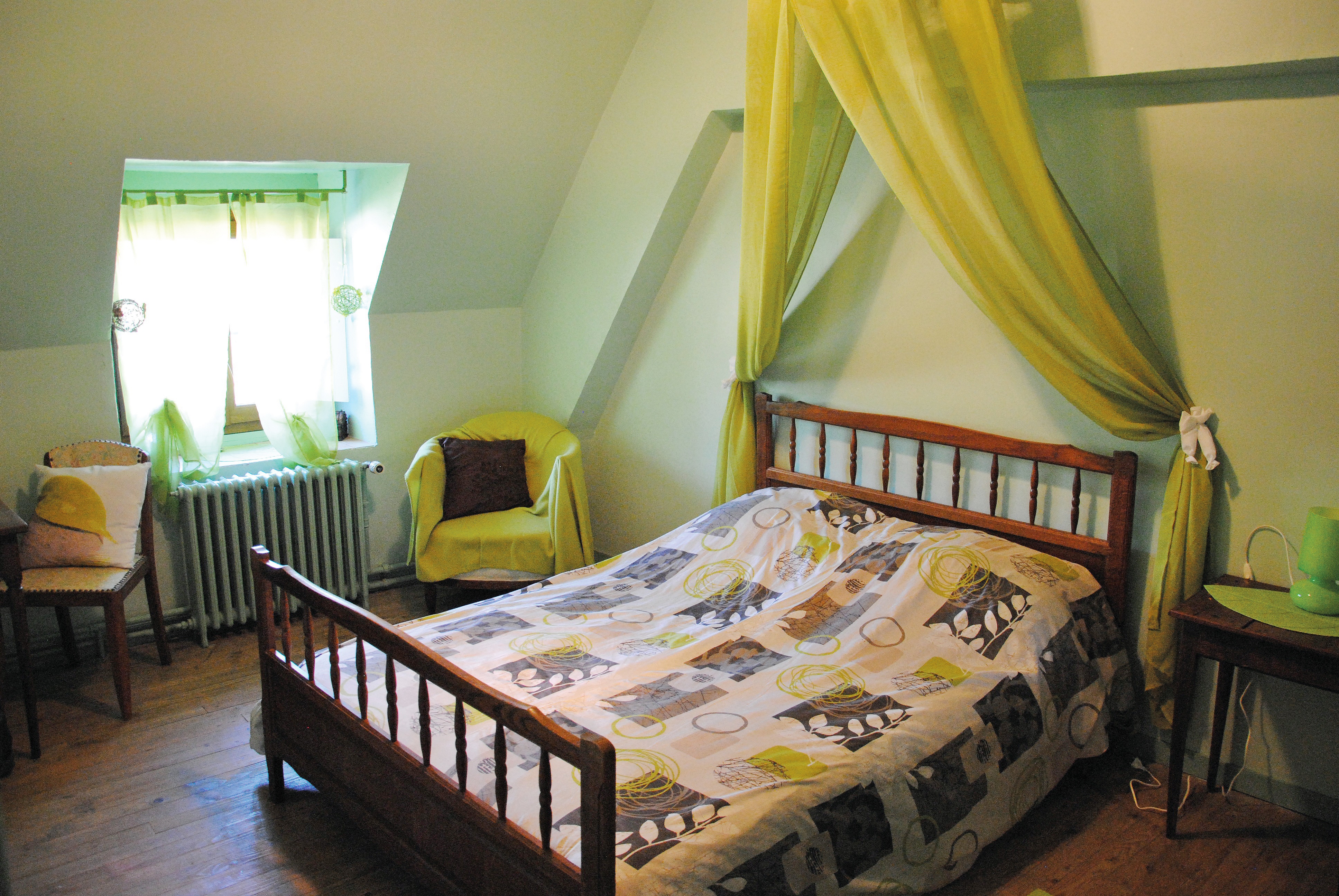 Chambre du château de Calmels à Lacaune